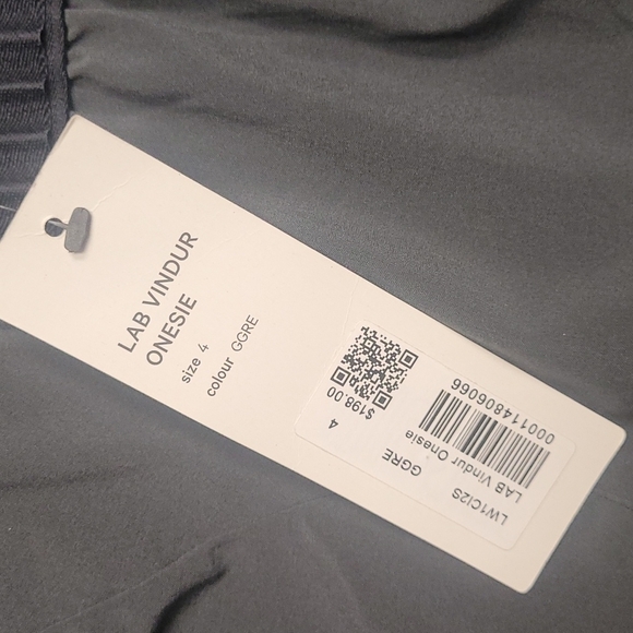 Lululemon Vindur Onesie lululemon LAB Graphite Grey Size 4. - Picture 15 of 16